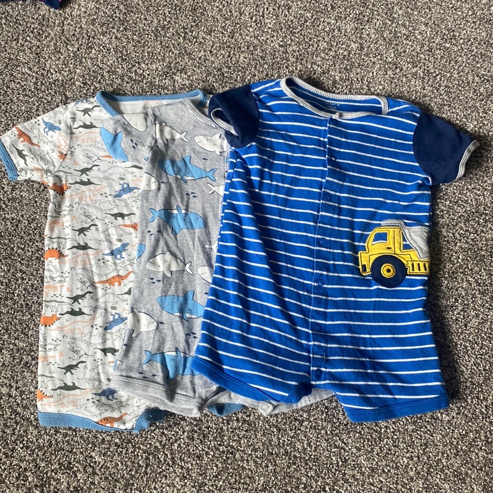 Carters 24m boy